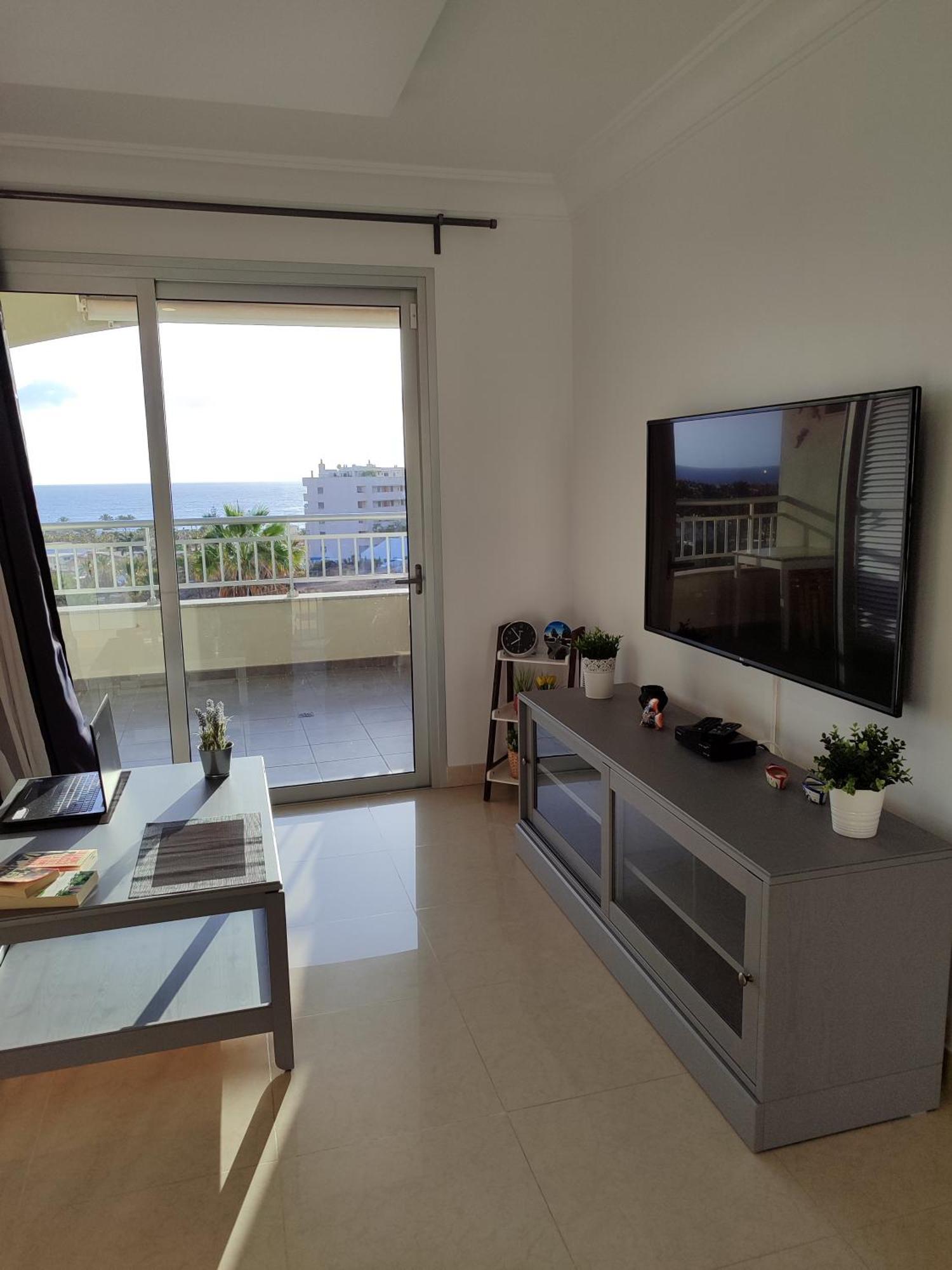 Comfortable Apartment With Amazing Sea Views Palm-mar Exterior photo