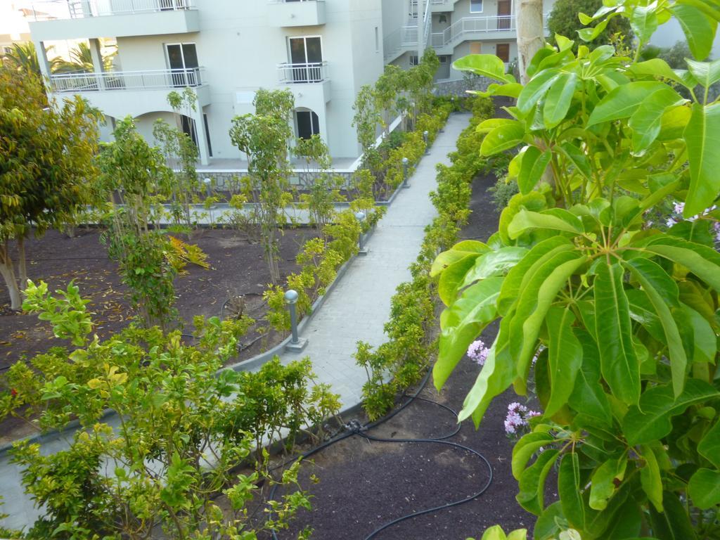 Comfortable Apartment With Amazing Sea Views Palm-mar Exterior photo